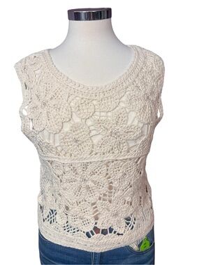 Mermaid Fashion Ivory Floral Crochet knit Sequins Sleeveless Top